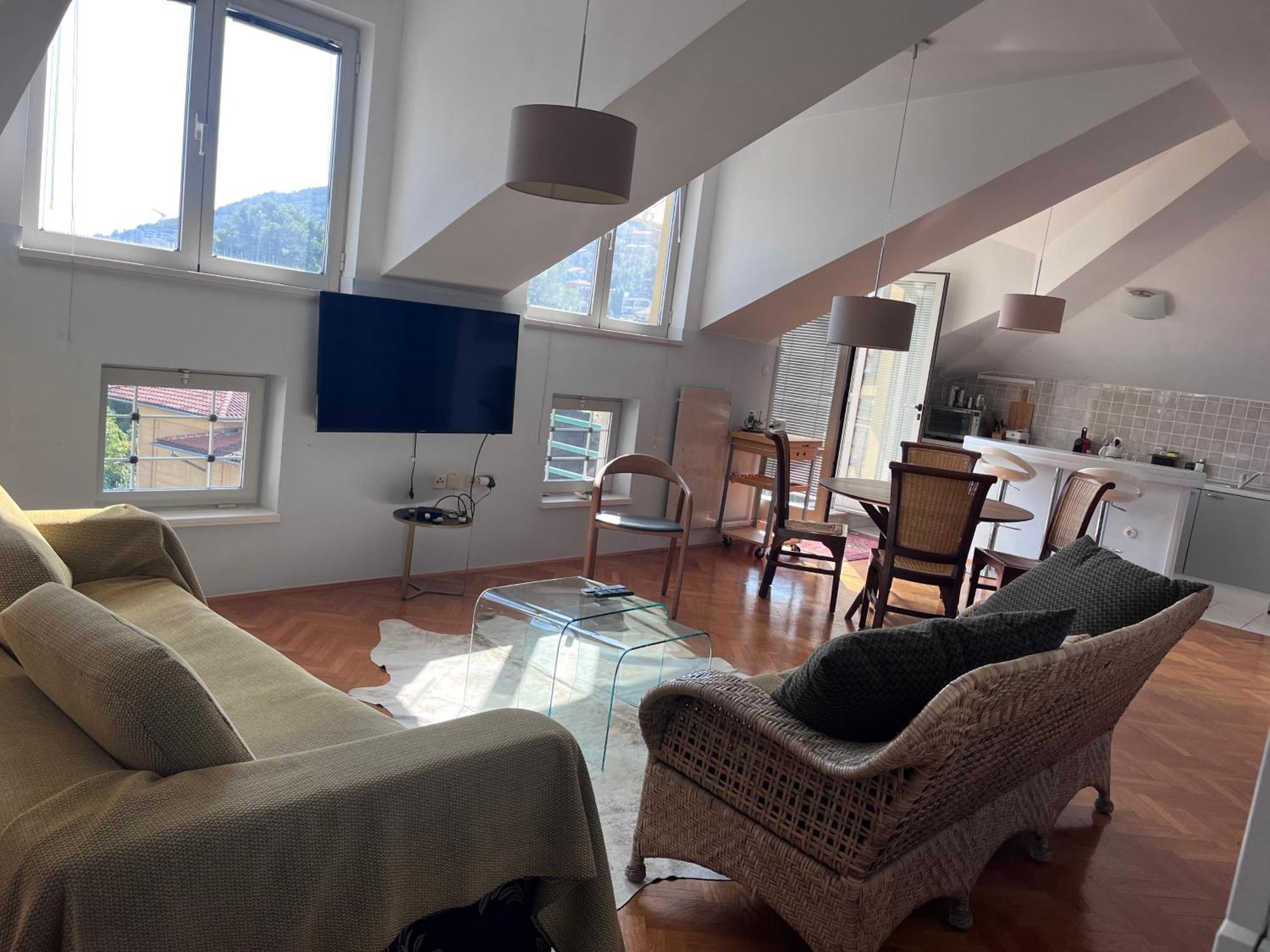 אופטיה Penthouse And Piano Nobile Prkg Wifi Garden Near Beach Away From Roads מראה חיצוני תמונה